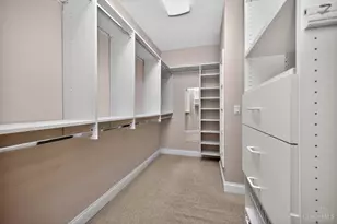 6643 Greenoak Dr, Green Township, OH 45248 - Photo 17