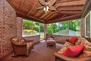 6643 Greenoak Dr, Green Township, OH 45248 - Photo 5