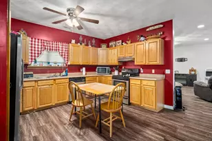 6995 Bethlehem Rd, Byrd Township, OH 45697 - Photo 9