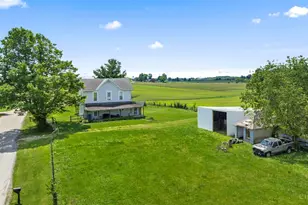 6995 Bethlehem Rd, Byrd Township, OH 45697 - Photo 3