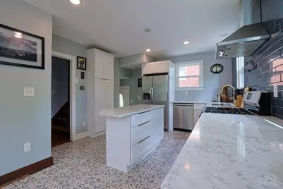 1649 Robinson Circle, Cincinnati, OH 45223 - Photo 13