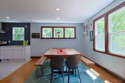 1649 Robinson Circle, Cincinnati, OH 45223 - Photo 9