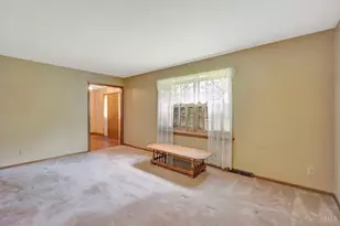 2865 Countrylake Dr, Cincinnati, OH 45233 - Photo 7