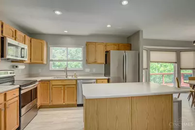 1267 Mills Pointe Court, Batavia, OH 45103 - Photo 11