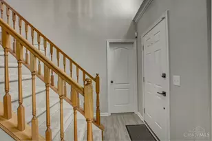 1267 Mills Pointe Ct, Union Township, OH 45103 - Photo 3