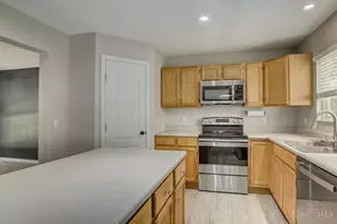1267 Mills Pointe Ct, Union Township, OH 45103 - Photo 9