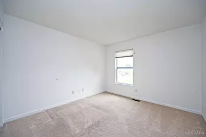 833 Linden Creek, Hamilton Township, OH 45152 - Photo 33