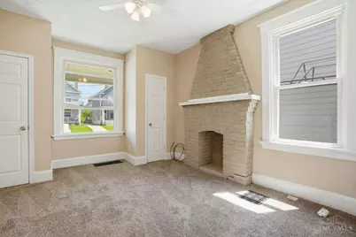 2429 Robertson Avenue, Cincinnati, OH 45212 - Photo 23