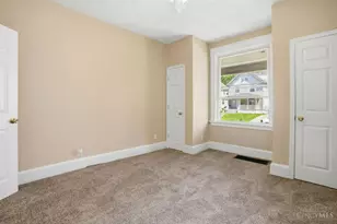 2429 Robertson Ave, Cincinnati, OH 45212 - Photo 25