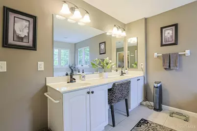 955 Palomar Drive, Miami Township, OH 45140 - Photo 27