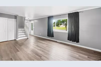 117 Harter Avenue, Cincinnati, OH 45246 - Photo 3