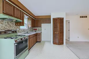 9960 Walnutridge Ct, Symmes Township, OH 45242 - Photo 43