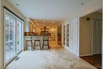 9960 Walnutridge Court, Symmes Township, OH 45242 - Photo 21