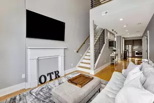 131 W 15th St, Cincinnati, OH 45202 - Photo 17