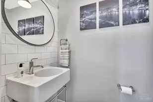 131 W 15th St, Cincinnati, OH 45202 - Photo 15
