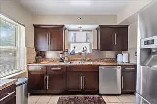 7306 Parkdale Ave, Cincinnati, OH 45237 - Photo 13