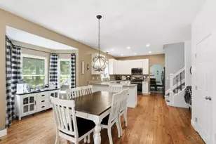 5974 Bluffs Dr, Liberty Township, OH 45044 - Photo 15