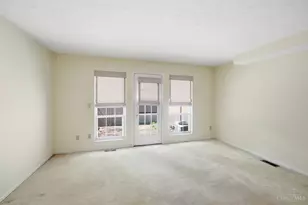 10845 Lake Thames Dr, Sycamore Township, OH 45242 - Photo 5