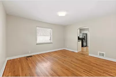 928 Oak Avenue, Wyoming, OH 45215 - Photo 3