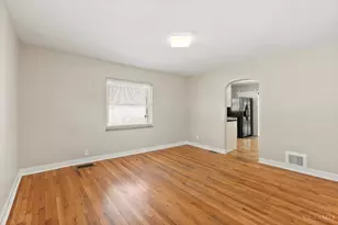 928 Oak Ave, Wyoming, OH 45215 - Photo 3