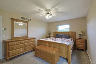 2061 Edinburg Ln, Fairfield, OH 45014 - Photo 15