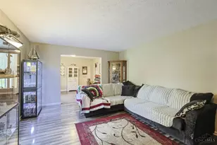 2061 Edinburg Ln, Fairfield, OH 45014 - Photo 5