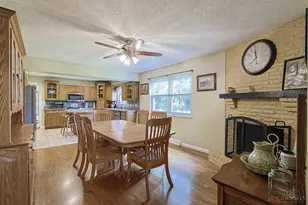 2061 Edinburg Ln, Fairfield, OH 45014 - Photo 9
