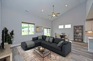 4370 Windemere Cir, Batavia Township, OH 45103 - Photo 7