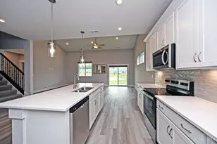 4370 Windemere Cir, Batavia Township, OH 45103 - Photo 5