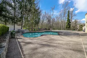 5775 Sugarun Ln, Indian Hill, OH 45243 - Photo 33