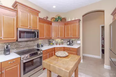 890 Vintage Lake Court, Centerville, OH 45458 - Photo 21