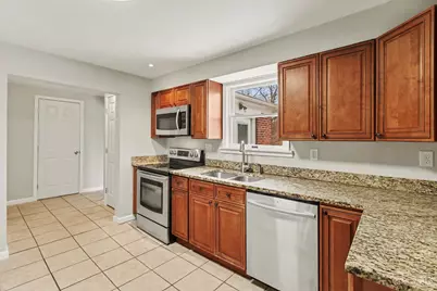 1244 Kent Drive, Miami Township, OH 45150 - Photo 7