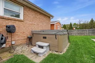 3910 Appletree Ct, Colerain Township, OH 45247 - Photo 35