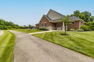 5807 Classicway Blvd, Hamilton Township, OH 45152 - Photo 47
