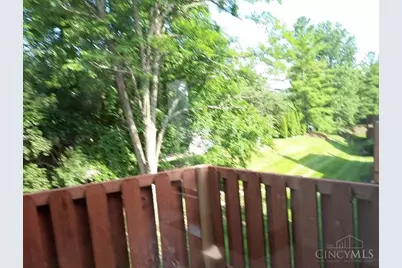 9362 Hunters Creek Drive, Blue Ash, OH 45242 - Photo 5