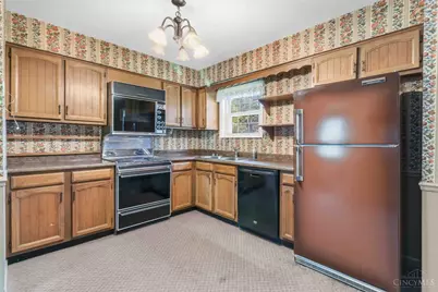 5330 Sherry Lane, Fairfield, OH 45014 - Photo 9