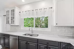 6879 Stonehedge Cir, Goshen, OH 45140 - Photo 23