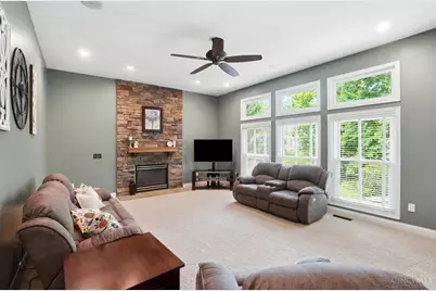 6879 Stonehedge Circle, Goshen, OH 45140 - Photo 13