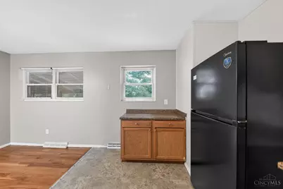 9192 Pippin Road, Colerain Township, OH 45251 - Photo 7
