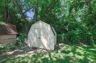 10753 Valiant Dr, Colerain Township, OH 45231 - Photo 31