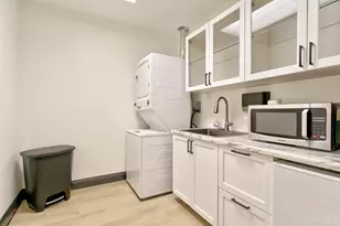 10655 Springfield Pike, Woodlawn, OH 45215 - Photo 11