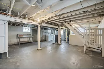 3307 Cardiff Avenue, Cincinnati, OH 45209 - Photo 27