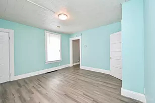 303 Walnut St, Elmwood Place, OH 45216 - Photo 11