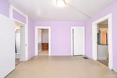 303 Walnut Street, Cincinnati, OH 45216 - Photo 21