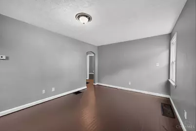 1723 Ashbrook Drive, Cincinnati, OH 45238 - Photo 13