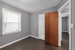 1723 Ashbrook Dr, Cincinnati, OH 45238 - Photo 25