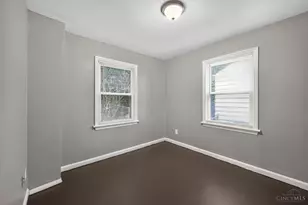 1723 Ashbrook Dr, Cincinnati, OH 45238 - Photo 23