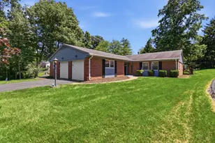 9056 Paw Paw Ln, Sycamore Township, OH 45236 - Photo 1