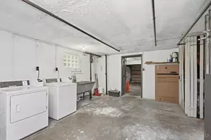 6155 Ridge Ave, Cincinnati, OH 45213 - Photo 15
