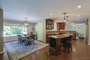 5585 Autumn Wynd Ln, Miami Township, OH 45150 - Photo 17